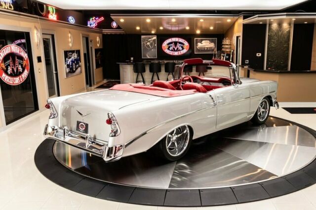 Chevrolet Bel Air/150/210 1956 image number 13