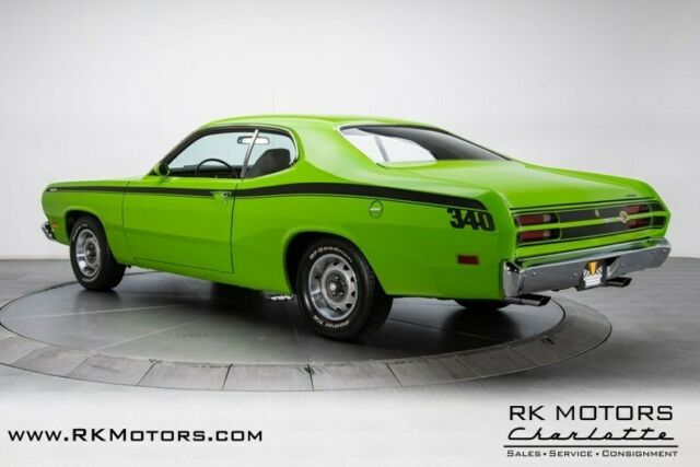 Plymouth Duster 1971 image number 31