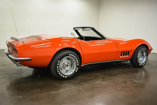 Chevrolet Corvette 1969 image number 28