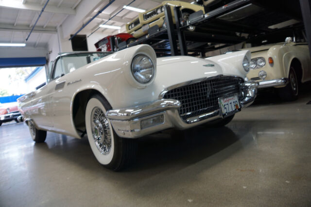 Ford Thunderbird 312 V8 Convertible 1957 image number 8