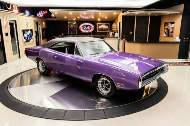 Dodge Charger 1970 image number 33