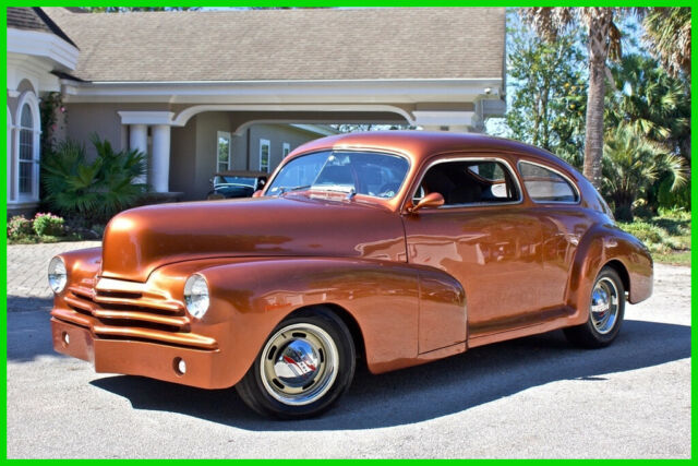 Chevrolet Fleetline Aero-Sedan 1947 image number 0