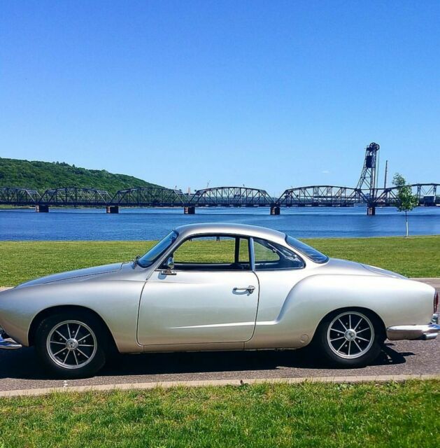 Volkswagen Karmann Ghia 1963 image number 2