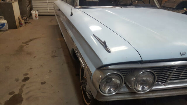 Ford Galaxie 500 XL 1964 image number 26