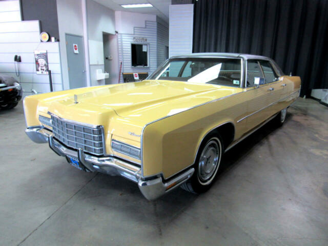 Lincoln Continental 1972 image number 14