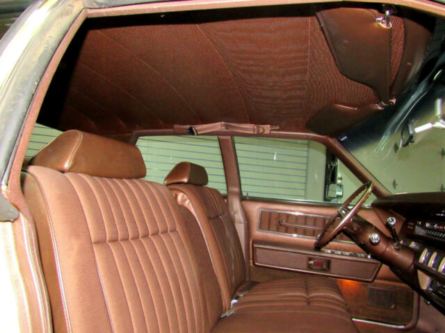 Lincoln Continental 1972 image number 23