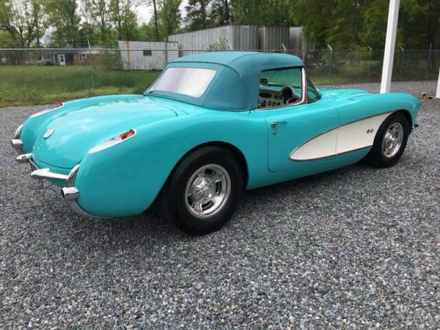 Chevrolet Corvette 1956 image number 14