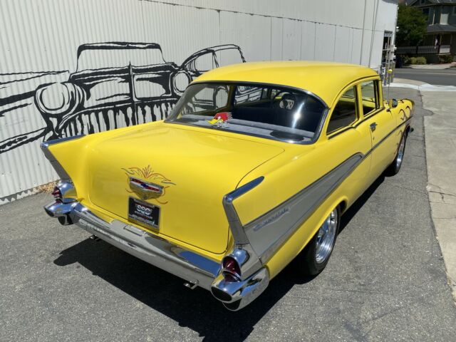 Chevrolet Bel Air/150/210 1957 image number 11