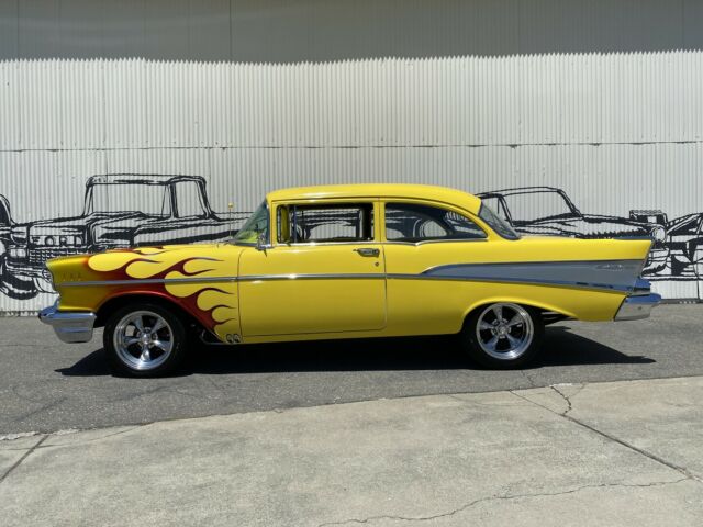 Chevrolet Bel Air/150/210 1957 image number 2