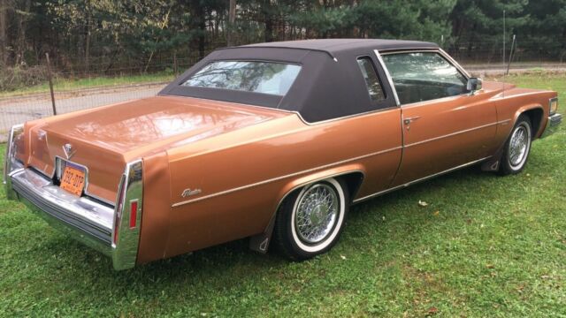 Cadillac DeVille 1979 image number 22