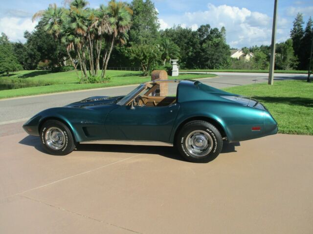 Chevrolet Corvette 1975 image number 38