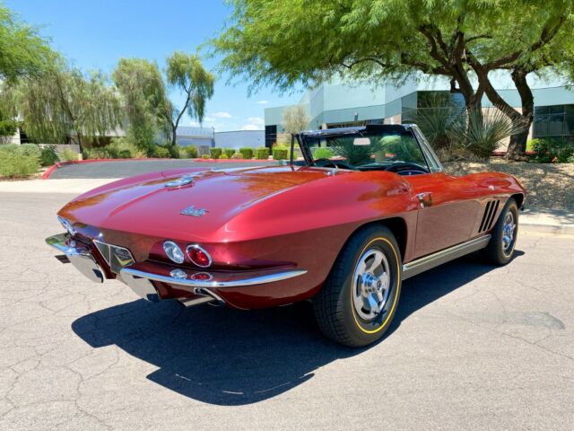 Chevrolet Corvette 1966 image number 27