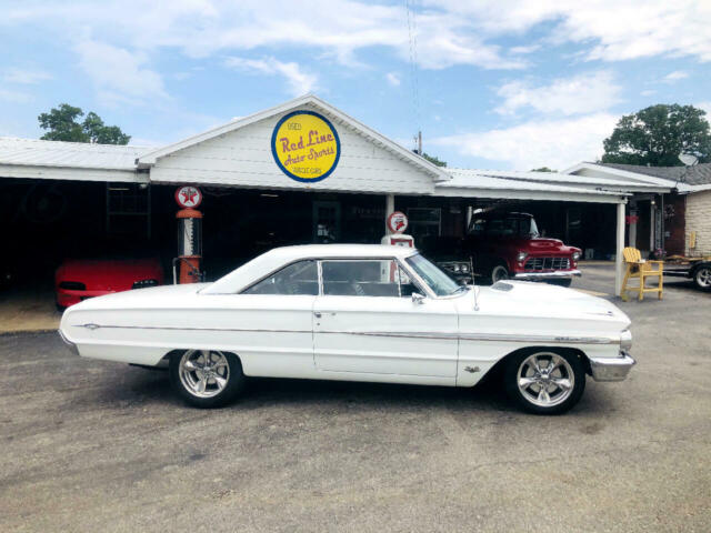 Ford Galaxie 500/XL 1964 image number 29