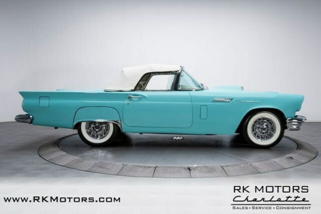 Ford Thunderbird 1957 image number 41