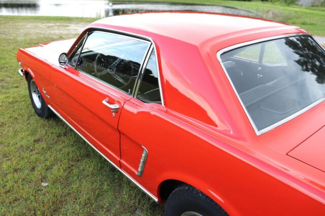 Ford Mustang 1966 image number 32