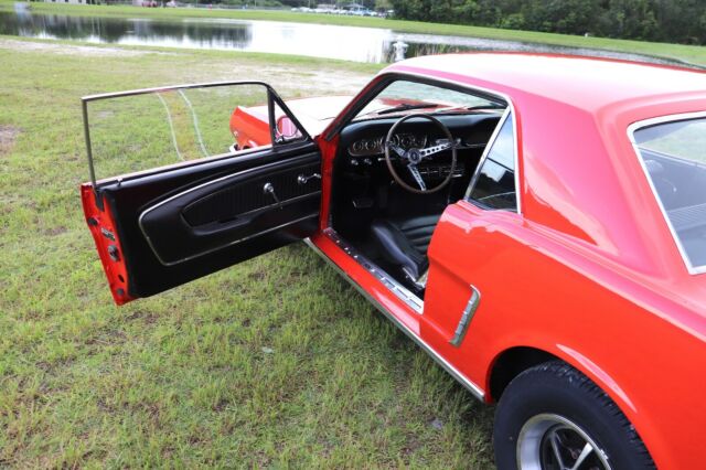 Ford Mustang 1966 image number 34