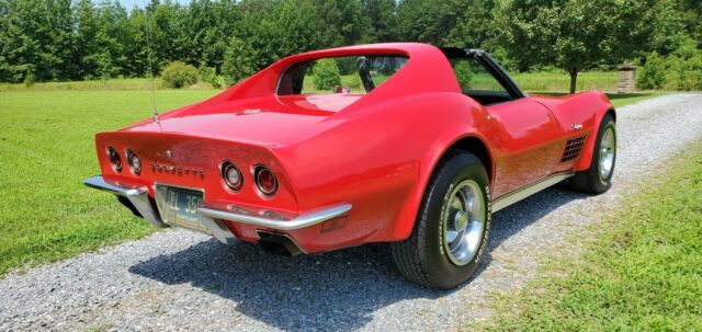 Chevrolet Corvette 1971 image number 30