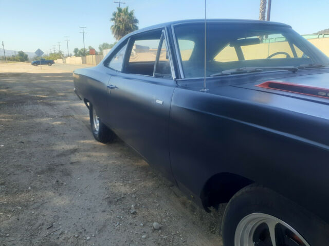 Plymouth Road Runner 1968 image number 28