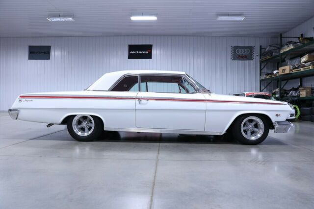 Chevrolet Impala 1962 image number 1