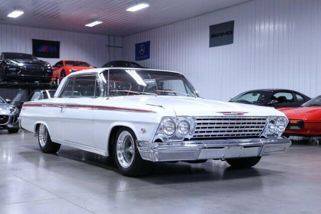 Chevrolet Impala 1962 image number 24