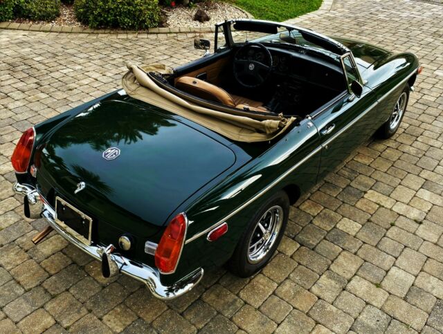 MG MGB 1978 image number 31