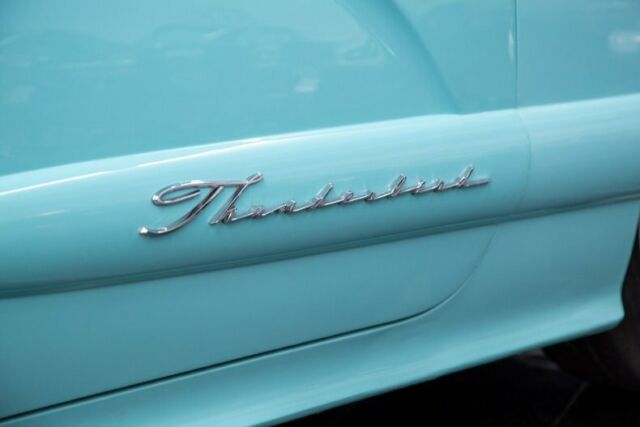 Ford Thunderbird 1960 image number 16