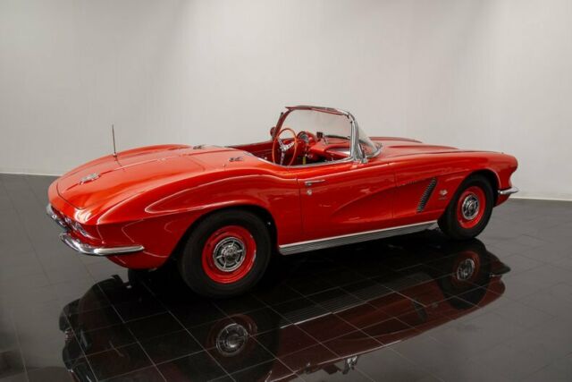 Chevrolet Corvette 1962 image number 27