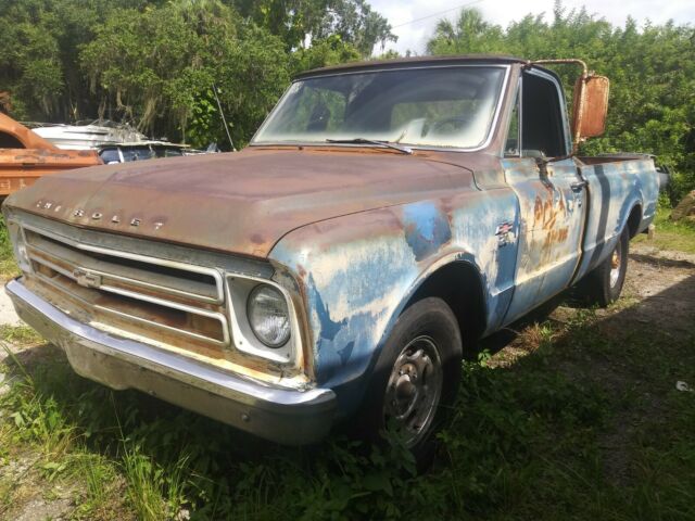 Chevrolet C-10 1967 image number 10