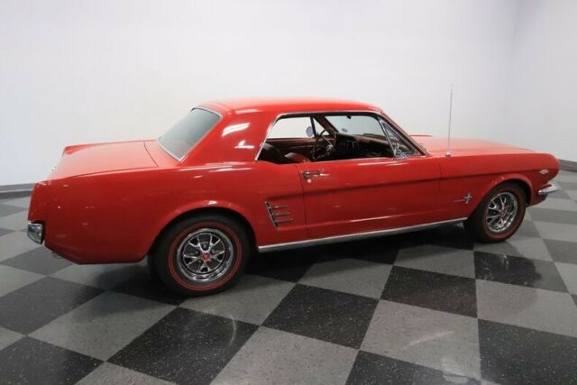 Ford Mustang 1966 image number 14