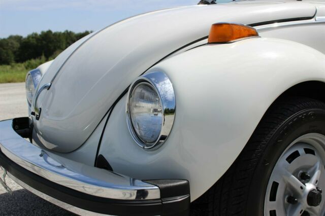 Volkswagen Beetle - Classic 1979 image number 15