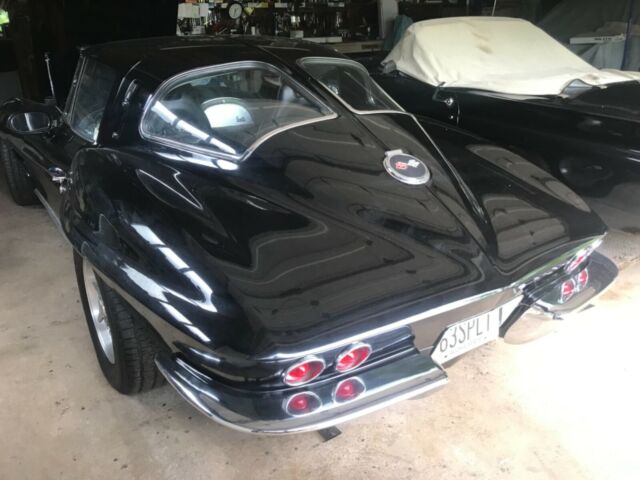 Chevrolet Corvette 1963 image number 3