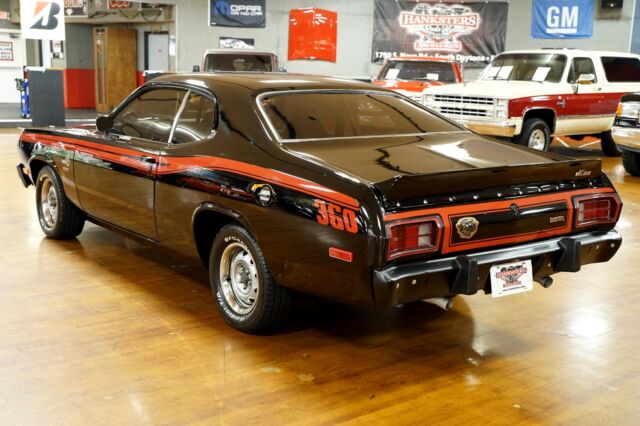 Plymouth Duster 1973 image number 15