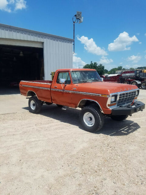 Ford F-250 1978 image number 1