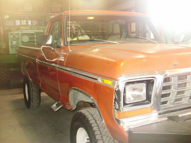 Ford F-250 1978 image number 10