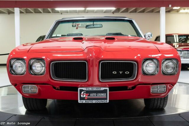 Pontiac GTO 1970 image number 2