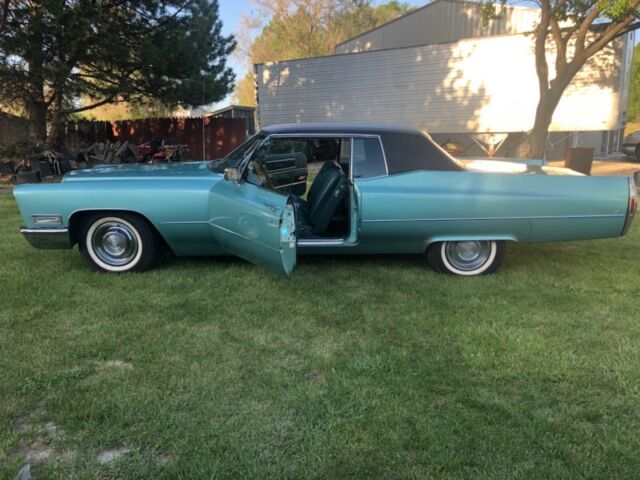 Cadillac DeVille 1968 image number 15