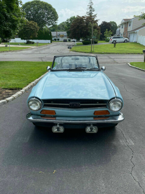 Triumph TR-6 1973 image number 1