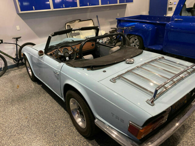 Triumph TR-6 1973 image number 16