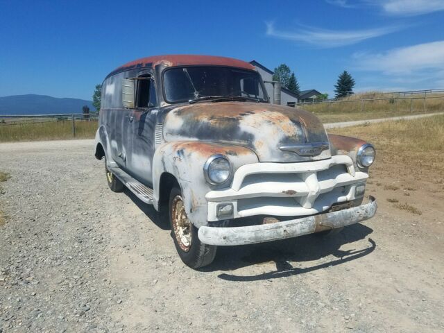 Chevrolet 3800 PANEL TRUCK 1955 image number 29