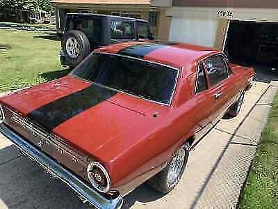 Ford Falcon 1967 image number 2