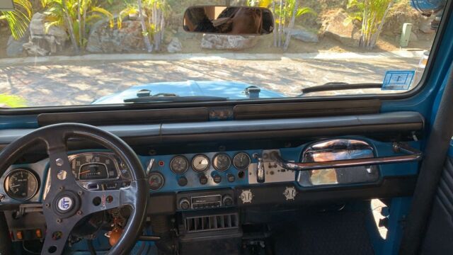 Toyota Land Cruiser 1976 image number 3