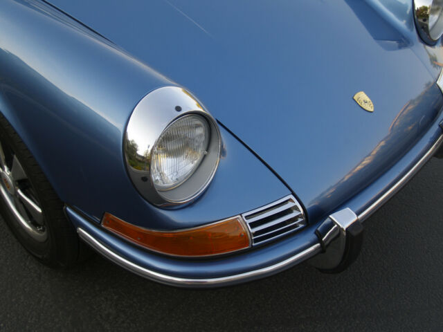 Porsche 911 1971 image number 31