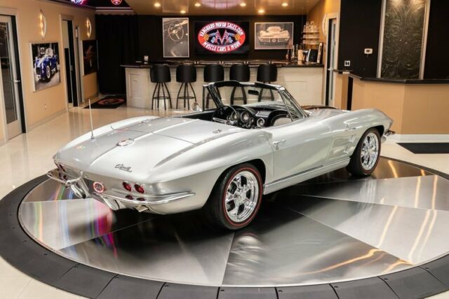 Chevrolet Corvette 1963 image number 15