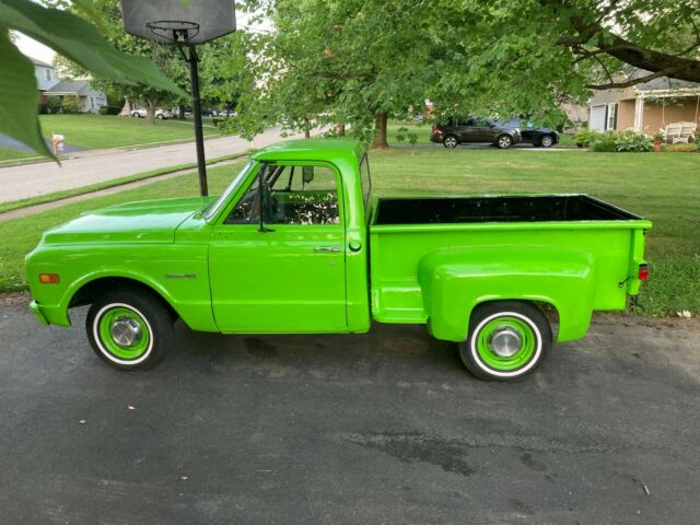 Chevrolet C-10 1970 image number 1