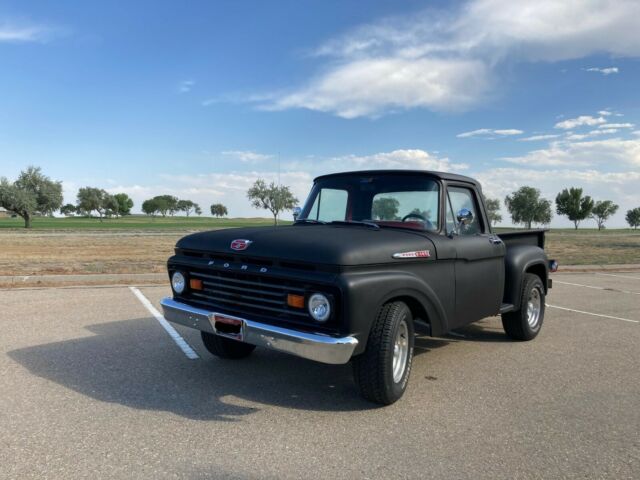 Ford F-100 1962 image number 0