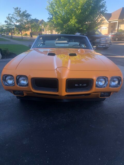 Pontiac GTO 1970 image number 1