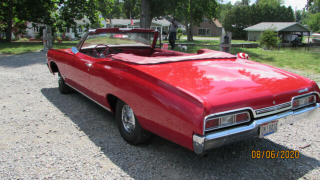 Chevrolet Impala 1967 image number 13