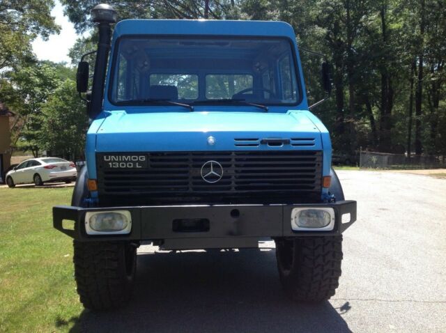 Mercedes-Benz Unimog 1976 image number 21