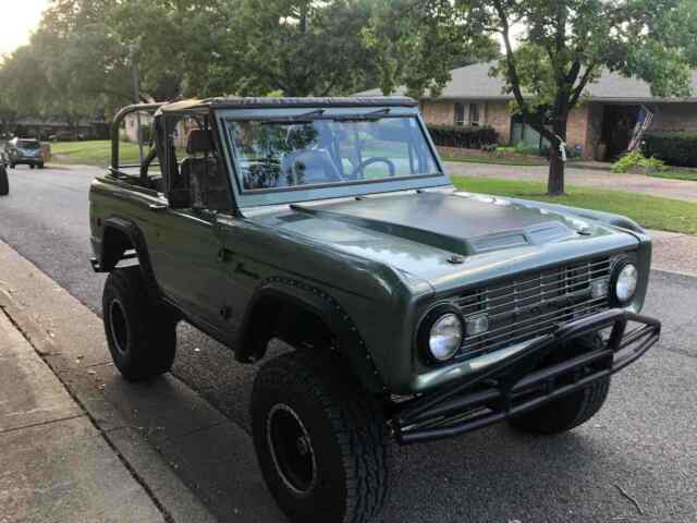 Ford Bronco 1971 image number 28