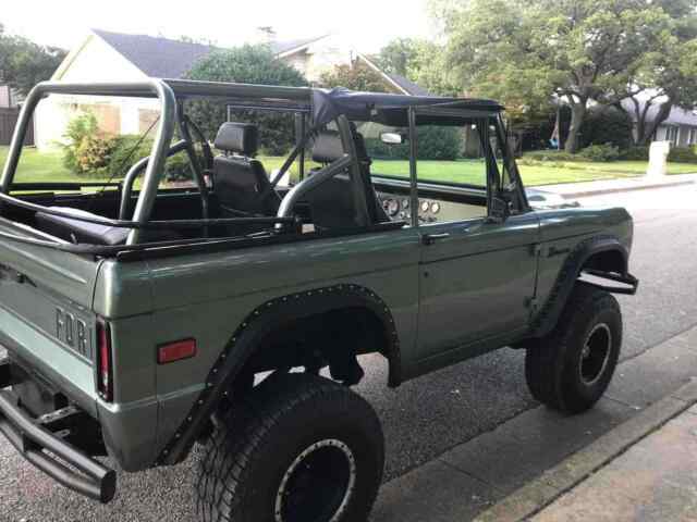 Ford Bronco 1971 image number 29